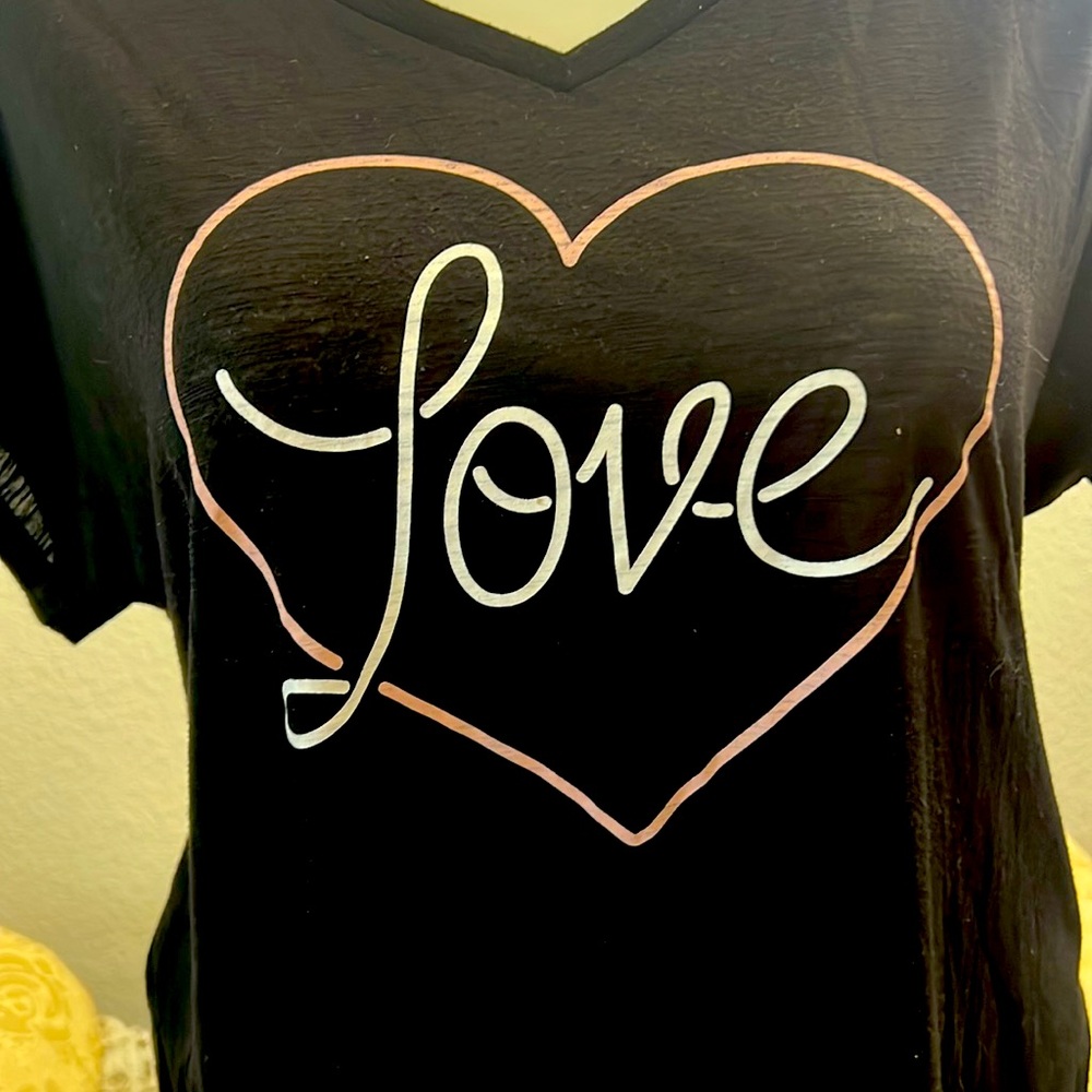 Love - Picture 4 of 5